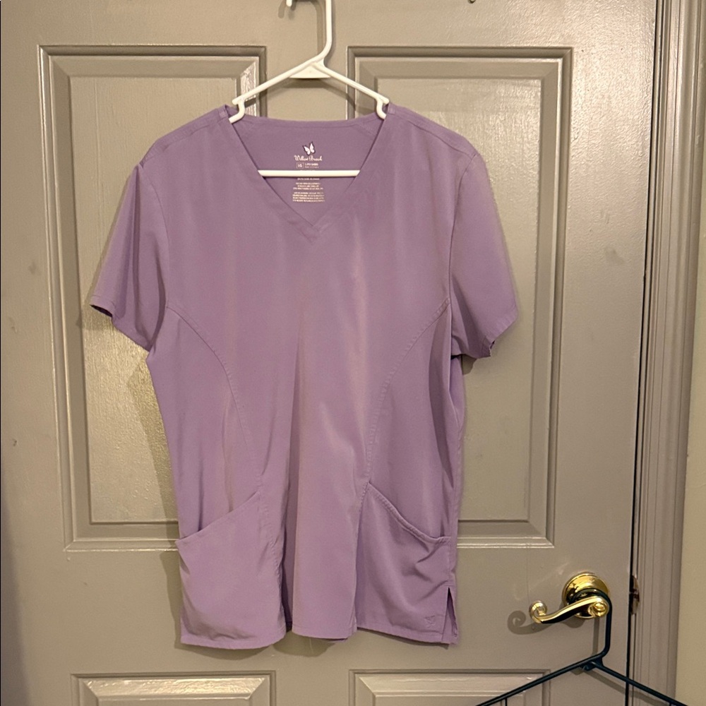 Women's lavender V-Neck Scrub Top